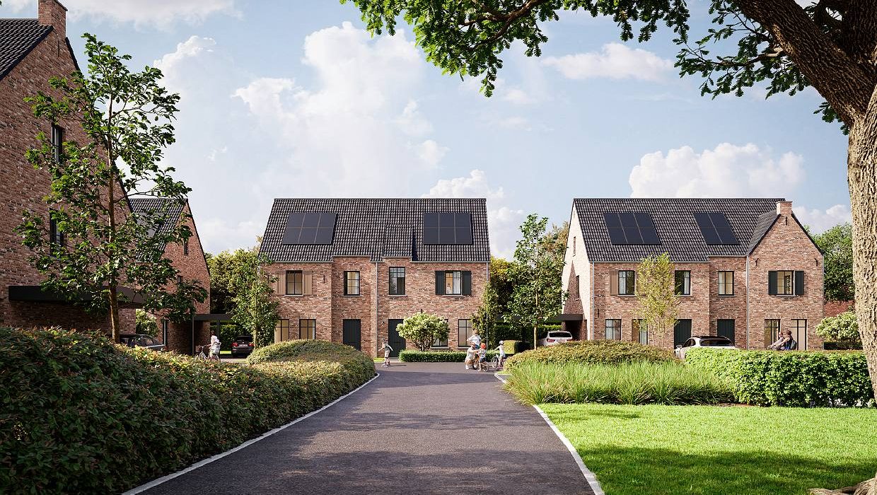 sized_24033 KHR_EXT-Ccam004_Web_converted